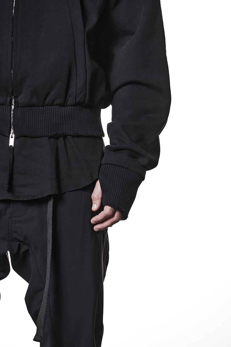 BLACK HOODED SWEAT JACKET