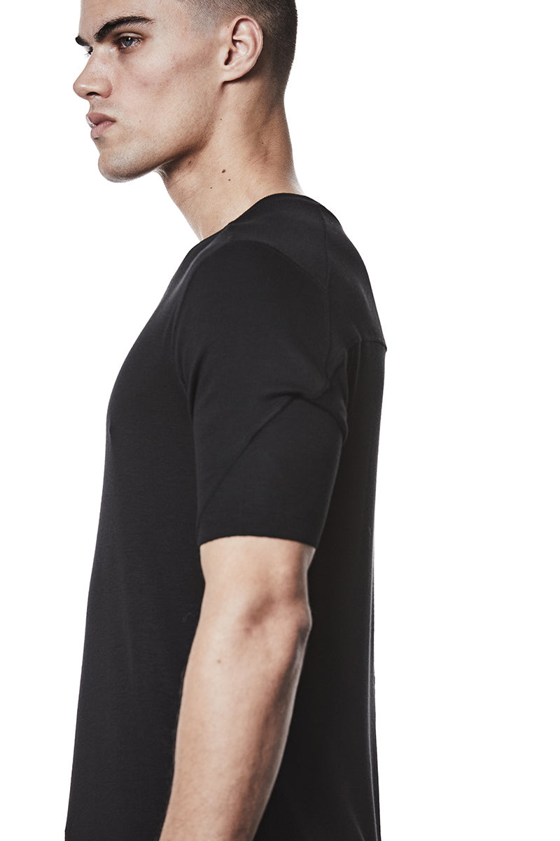 BLACK REGULAR FIT SOFT FLUFFY TEE