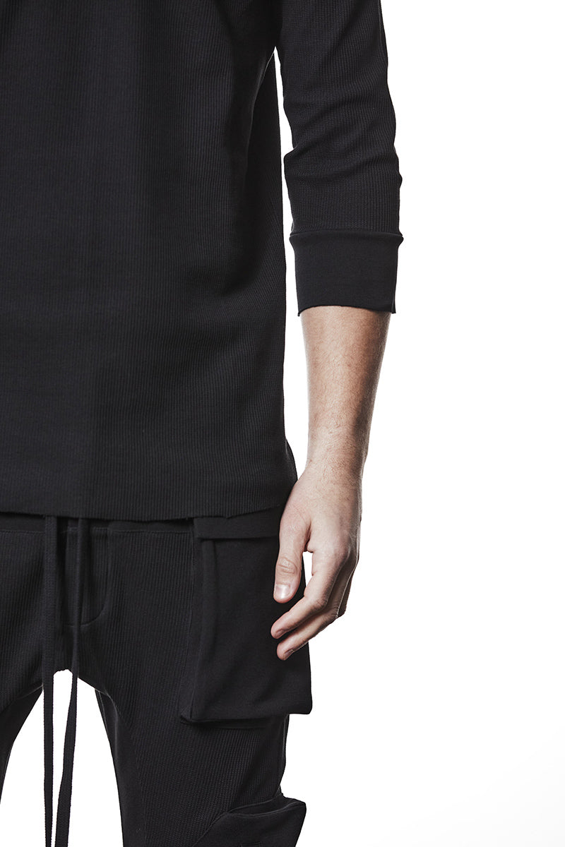 BLACK STRUCTURED SOFT JERSEY TEE