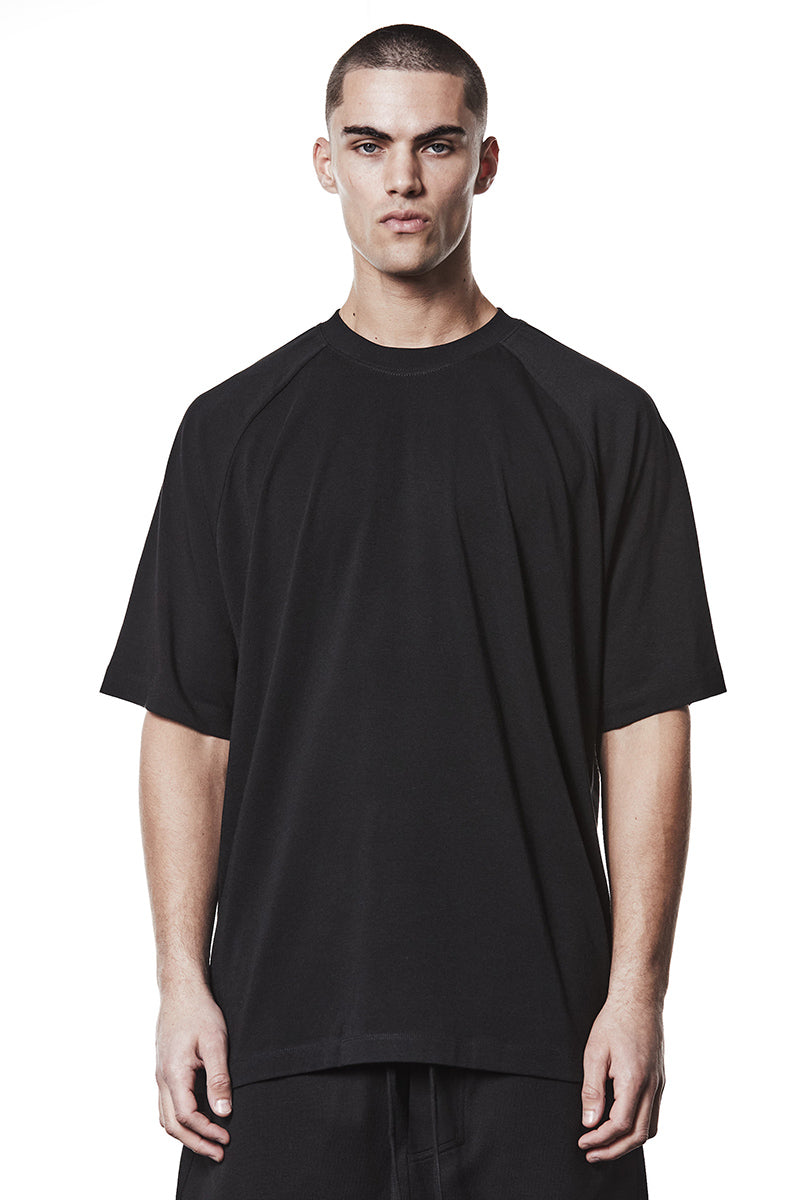 BLACK OVERSIZED FLUFFY JERSEY TEE