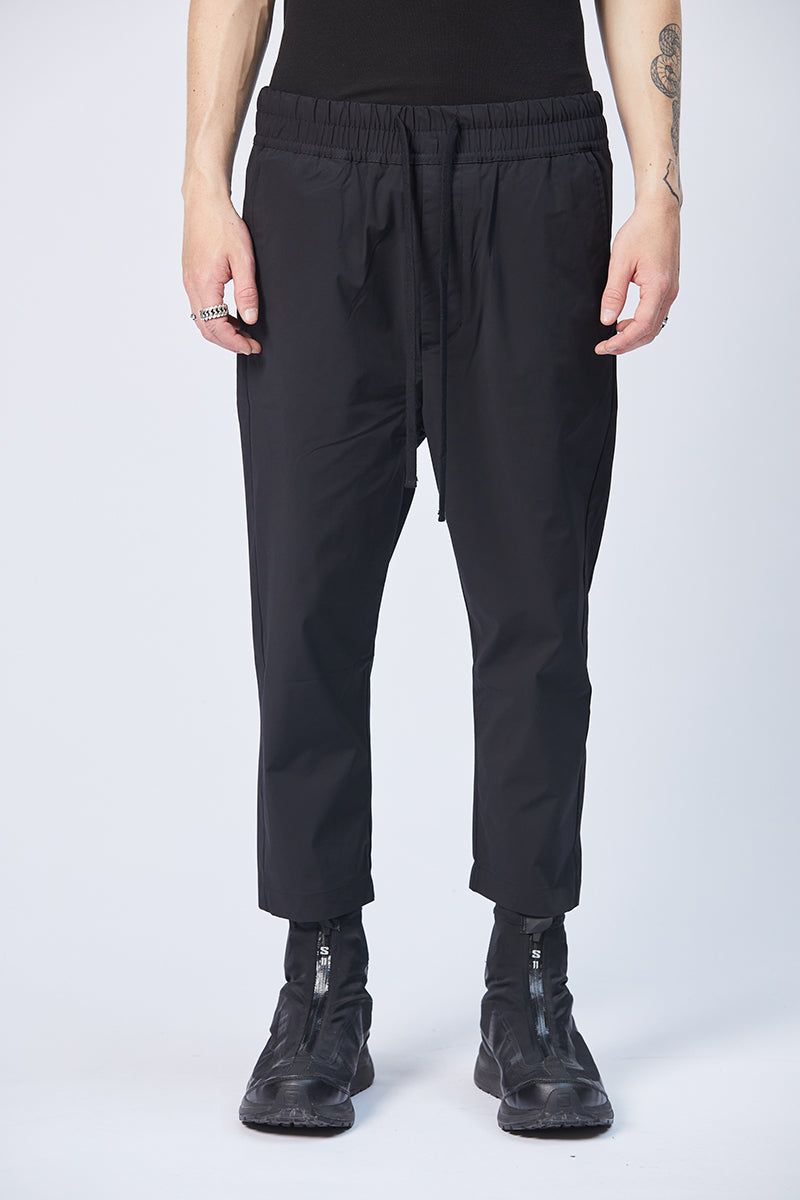 BLACK CROPPED DRAWSTRING TROUSERS