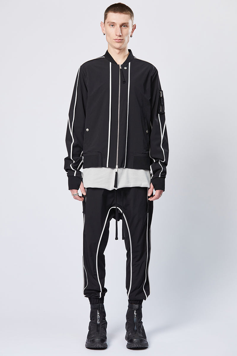 BLACK CONTRAST PIPINGS BOMBER JACKET