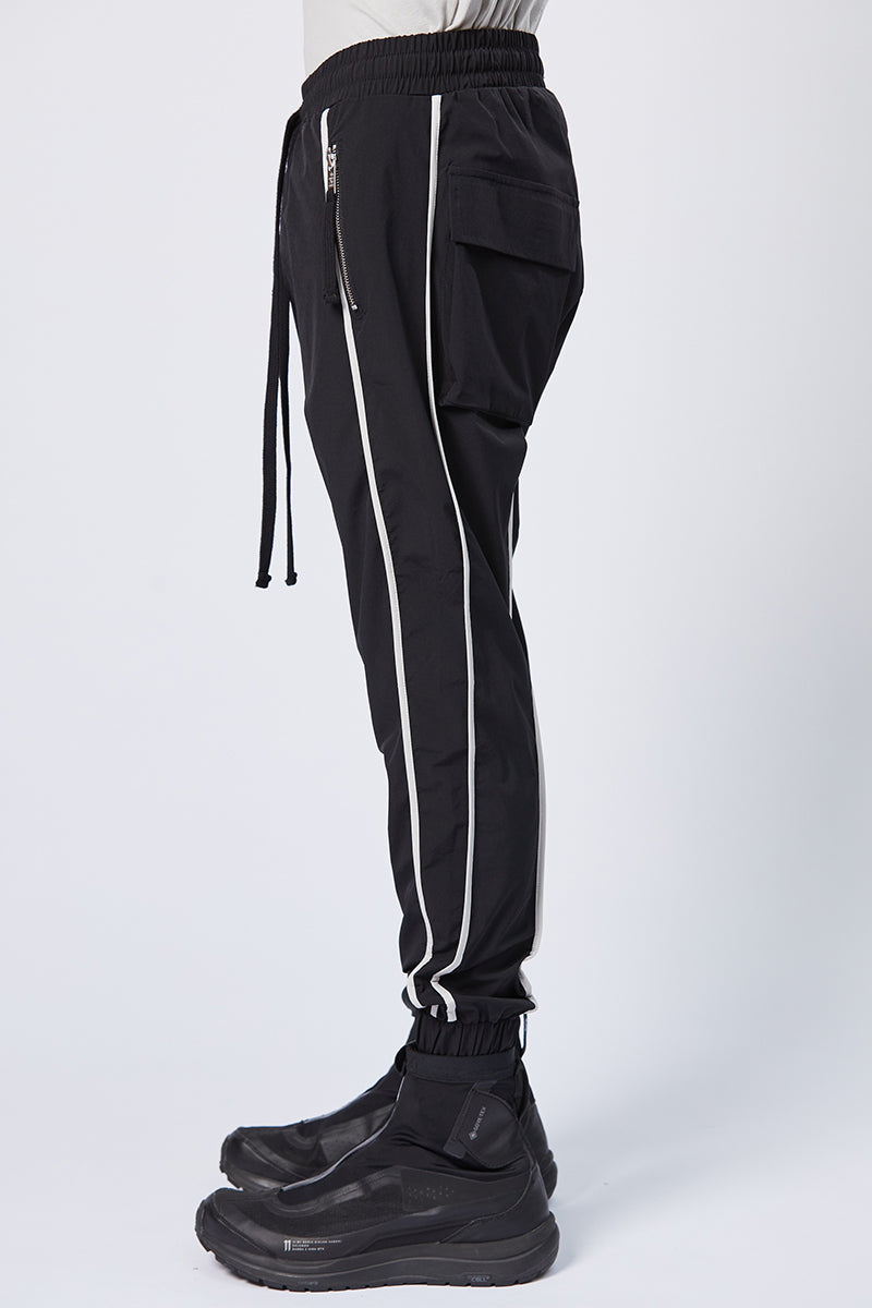 BLACK CONTRAST PIPINGS PANTS