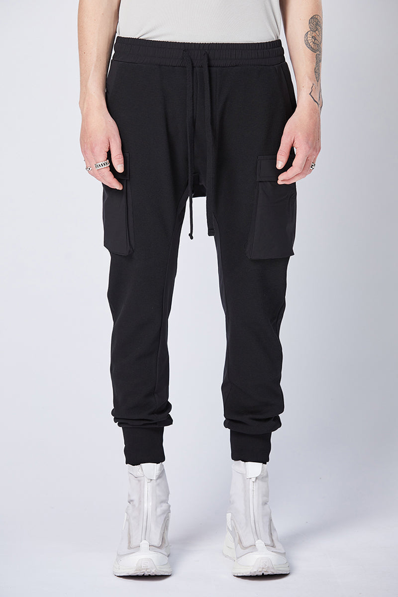 BLACK TEXTURED CARGO TROUSERS