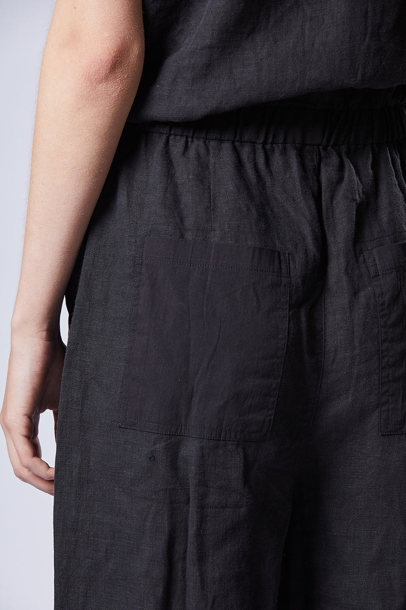 BLACK LINEN JUMPSUIT