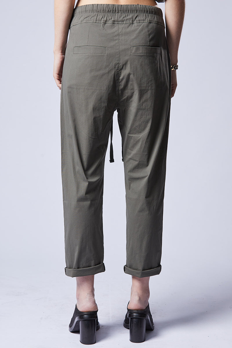 GREEN LIGHT COTTON CROPPED PANTS