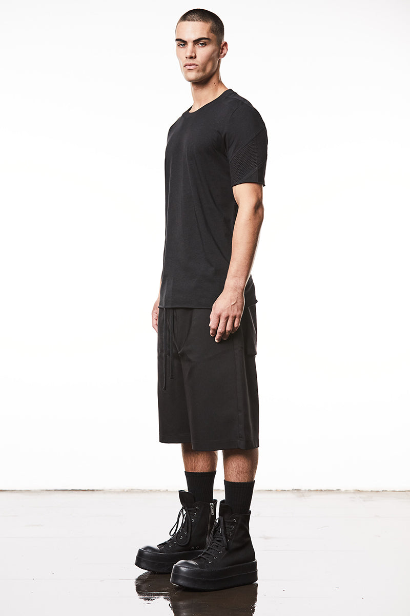 BLACK REGULAR FIT TEE