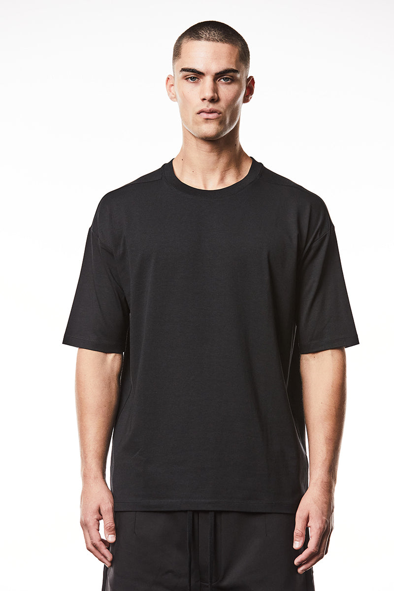 BLACK SOFT STRONG MODAL TEE