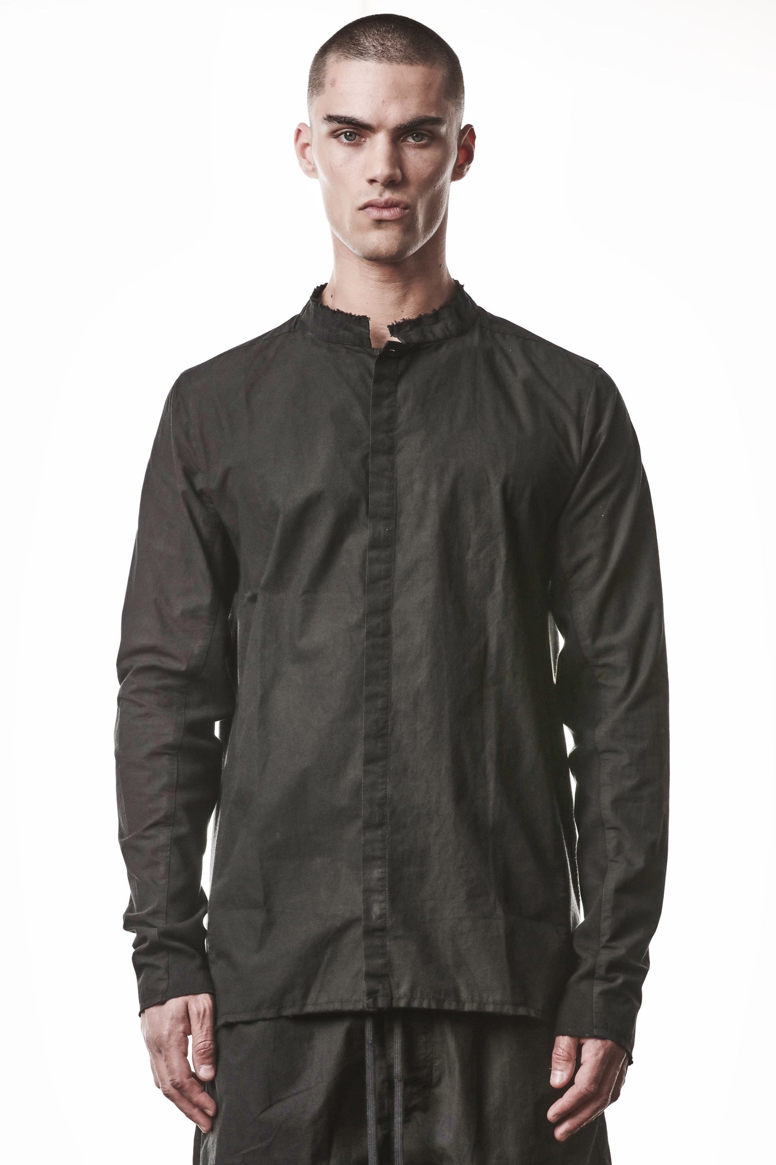 BLACK STAND UP COLLAR RAW CUT SHIRT