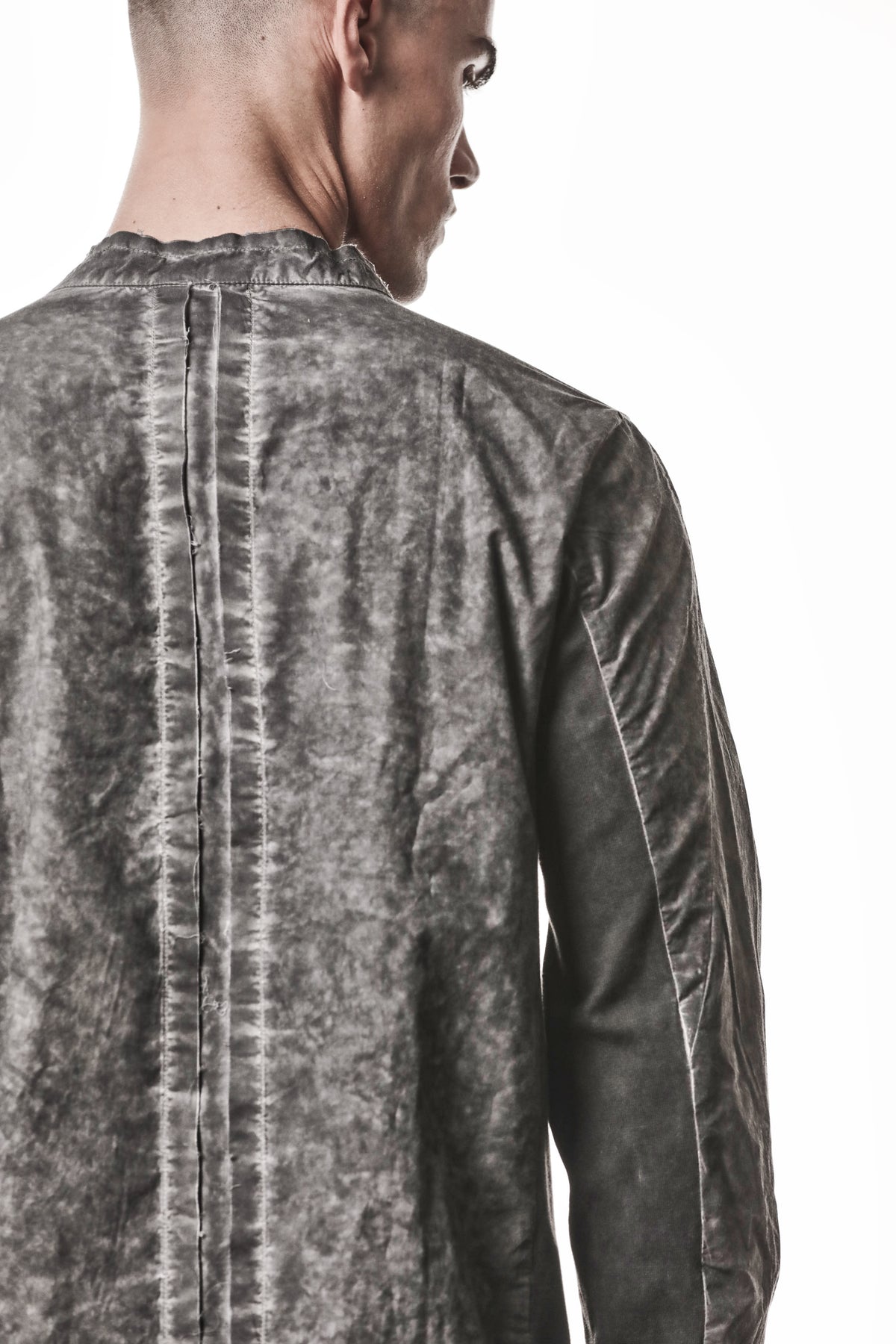 VEGETAL BLACK STAND UP COLLAR RAW CUT SHIRT