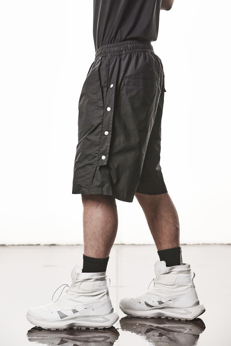 BLACK STRETCH MILANO COTTON SHORTS