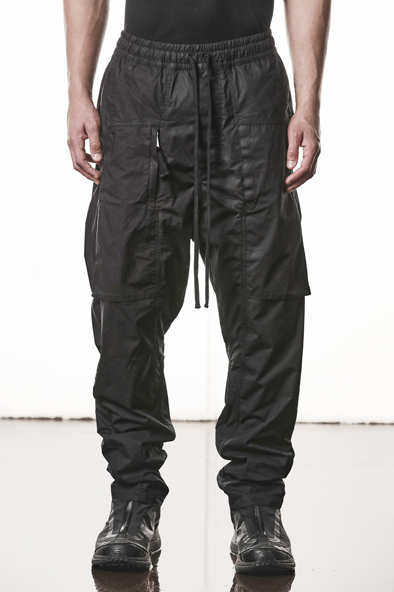 BLACK PATCHED POCKETS STRETCH PANTS