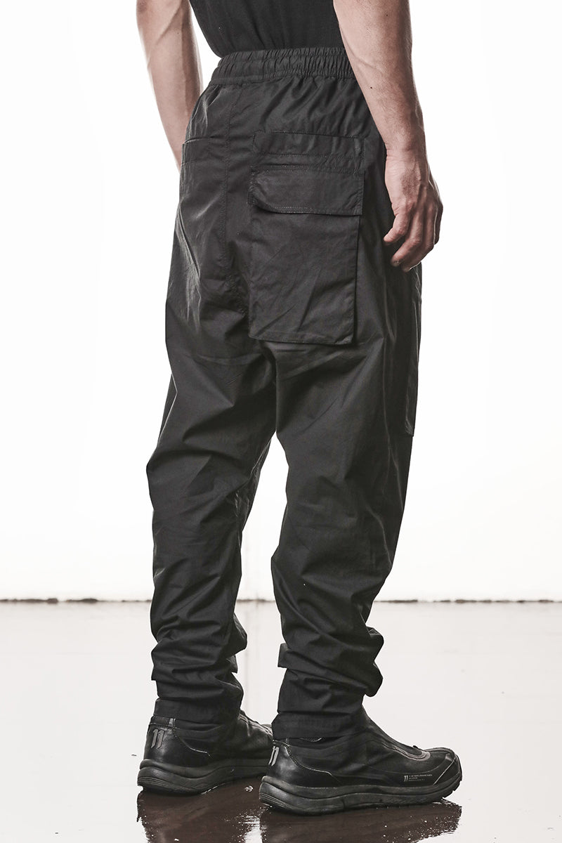 BLACK PATCHED POCKETS STRETCH PANTS