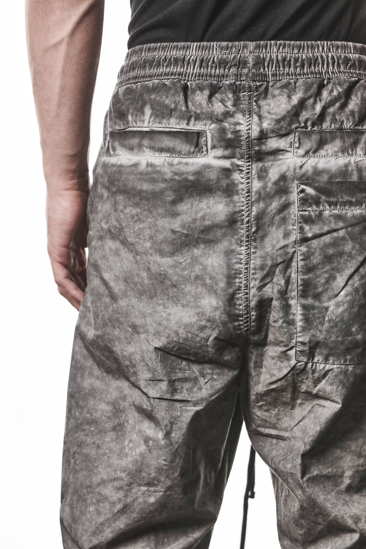 VEGETAL BLACK ORGANIC COTTON CROPPED TROUSERS