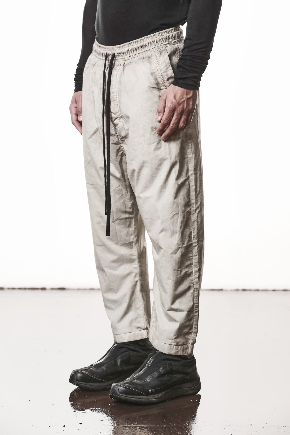 VEGETAL STONE ORGANIC COTTON CROPPED TROUSERS