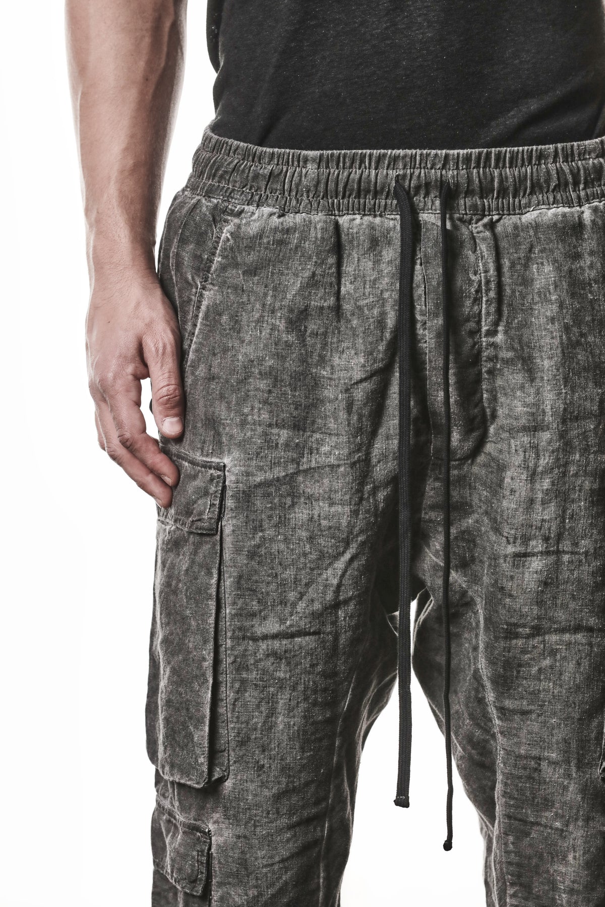 VEGETAL BLACK LINEN CARGO PANTS