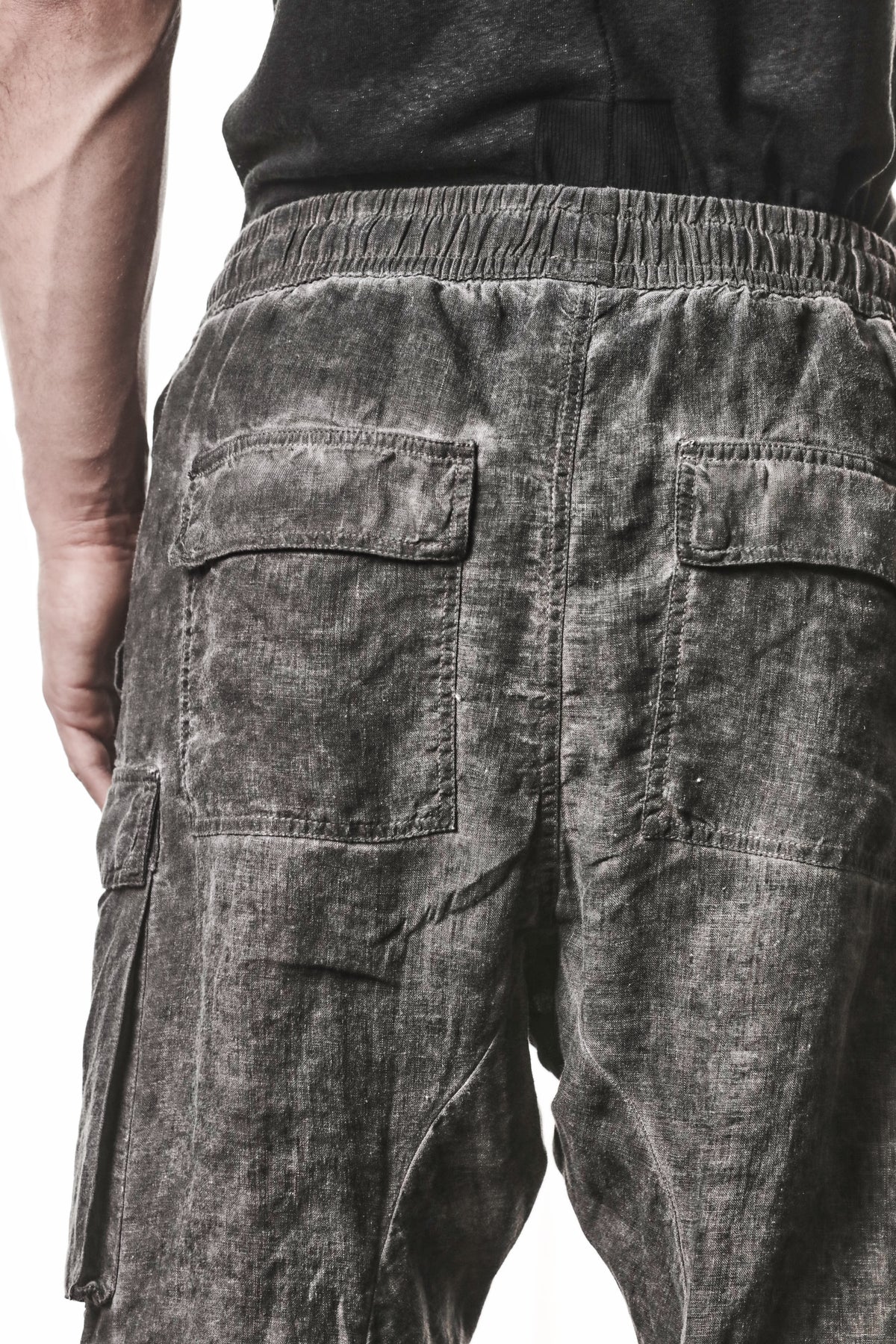 VEGETAL BLACK LINEN CARGO PANTS