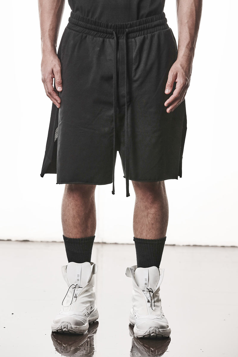 BLACK MATMIX SHORTS