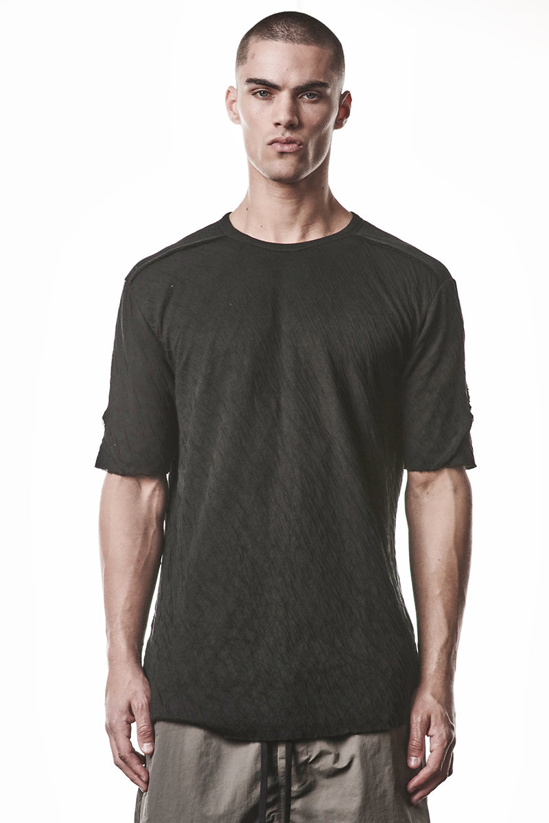 BLACK CRASHED BONDED COTTON TEE