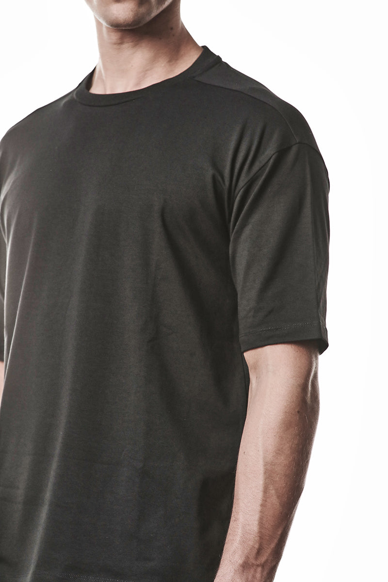 BLACK SOFT STRONG MODAL TEE