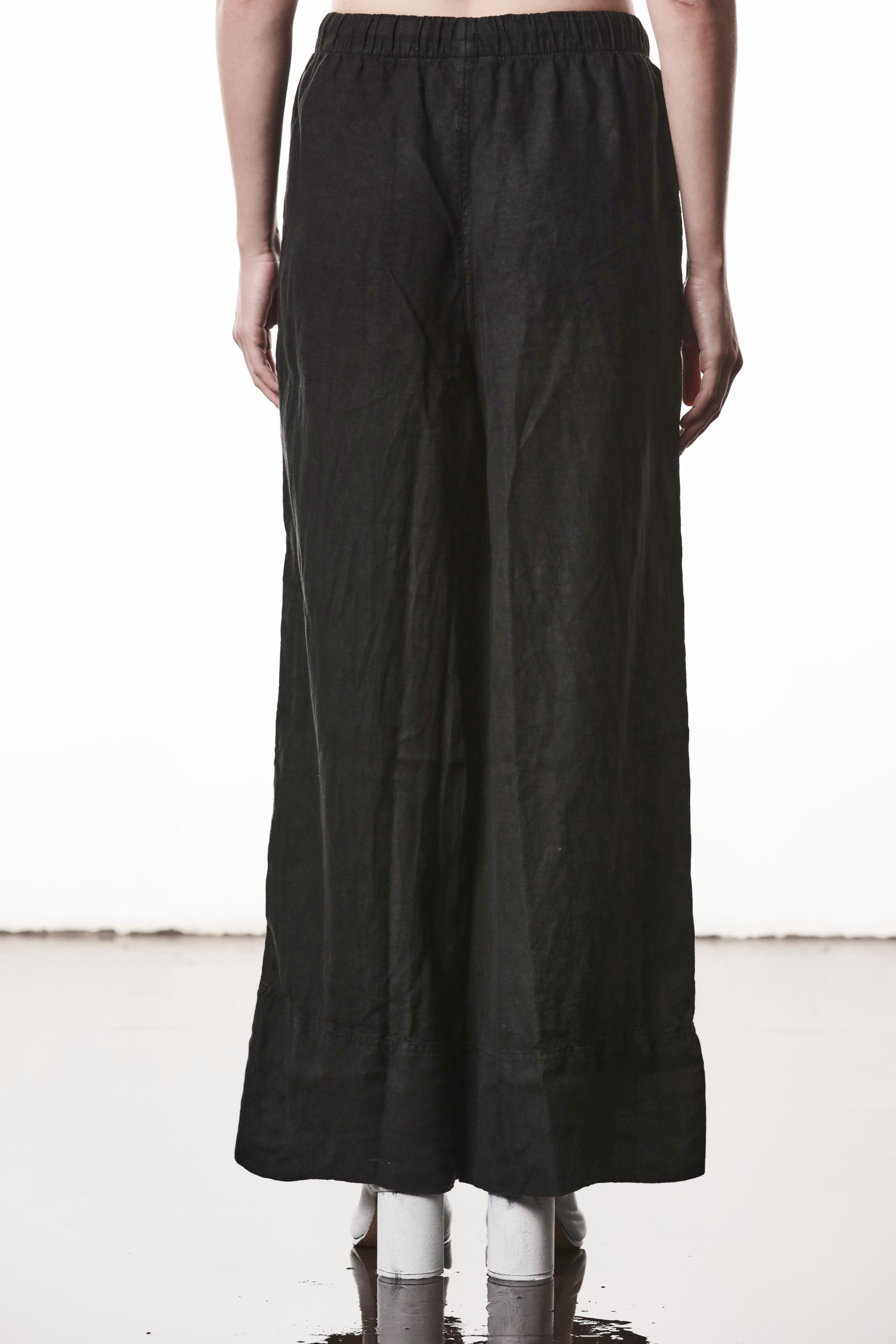 CROPPED WIDE-LEG LINEN TROUSERS