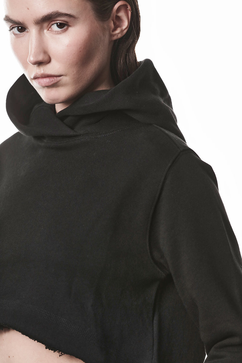 BLACK HOODED CROPPED SWEATSHIRT