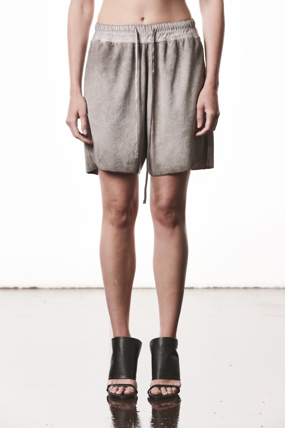 COLD DYED STONE TERRY SHORTS