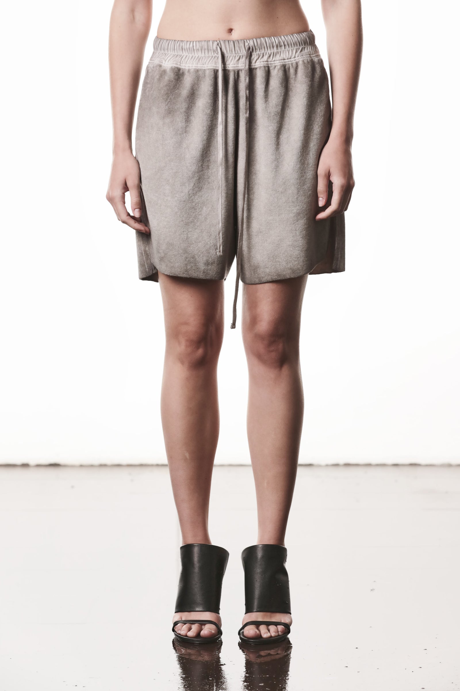 COLD DYED STONE TERRY SHORTS