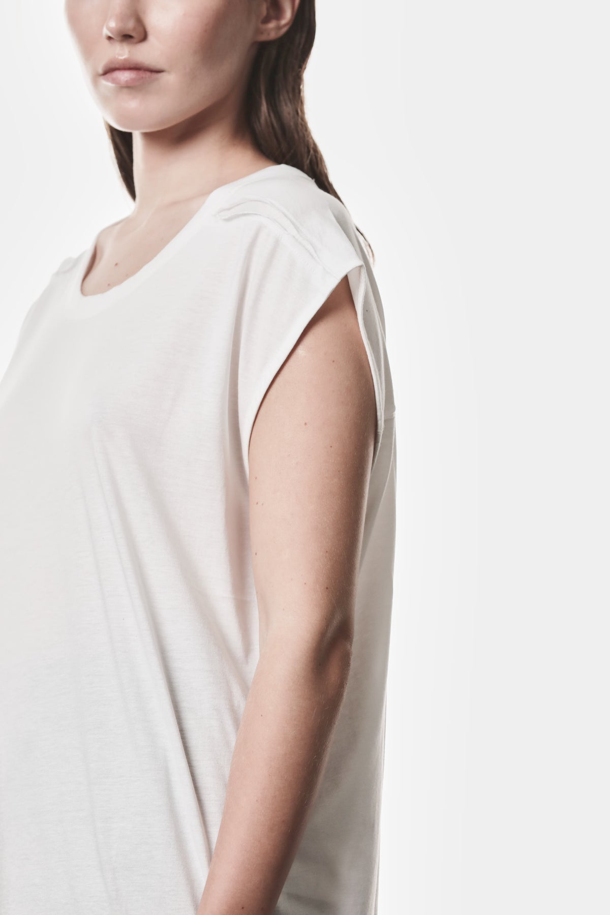 OFF WHITE BROAD SHOULDERS OVERSIZED TOP