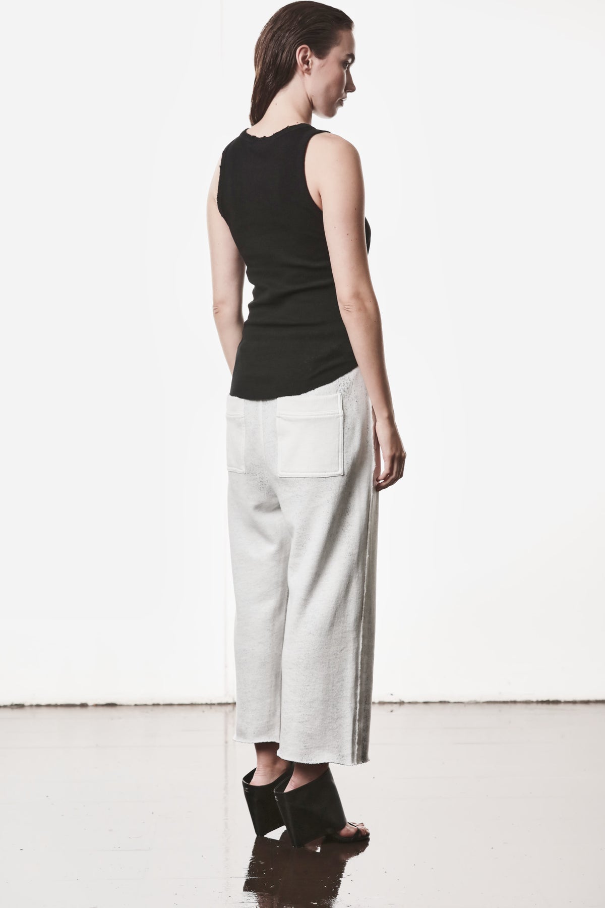 BLACK DESTROYED TANK TOP