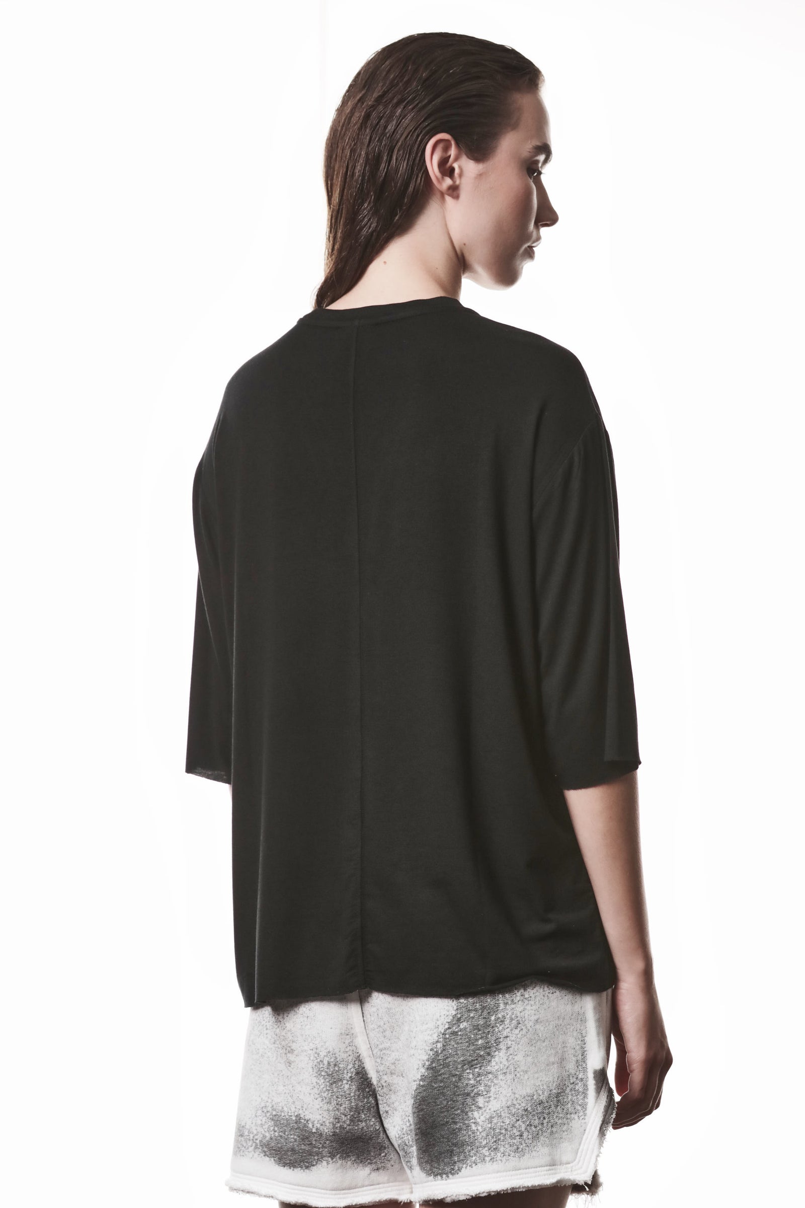 OVERSIZED DEEP V-NECK SHIRT