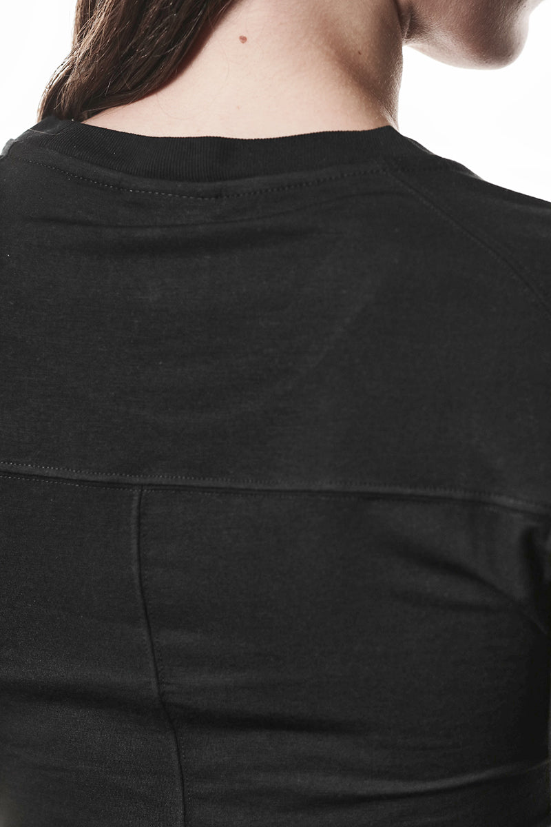 BLACK HALF SLEEVES SLIM TEE