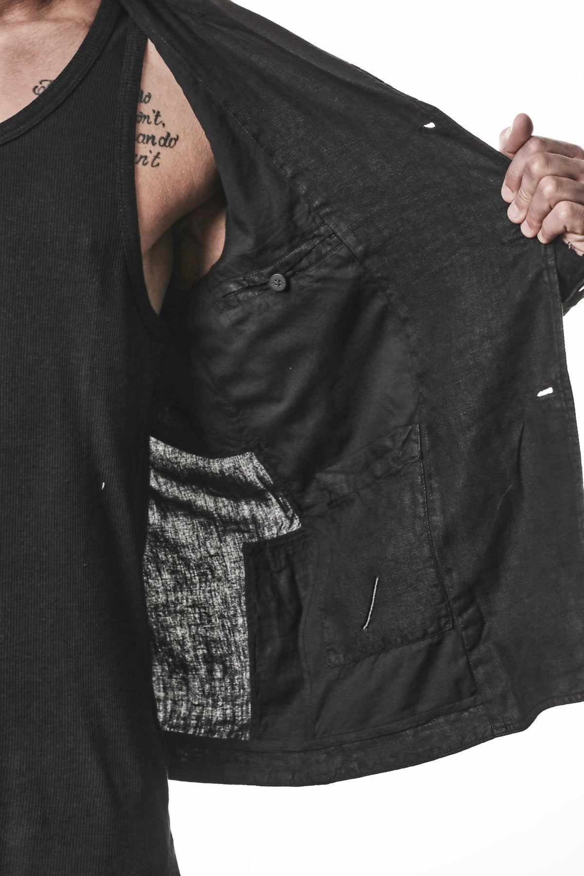 BLACK COATED LINEN BLAZER