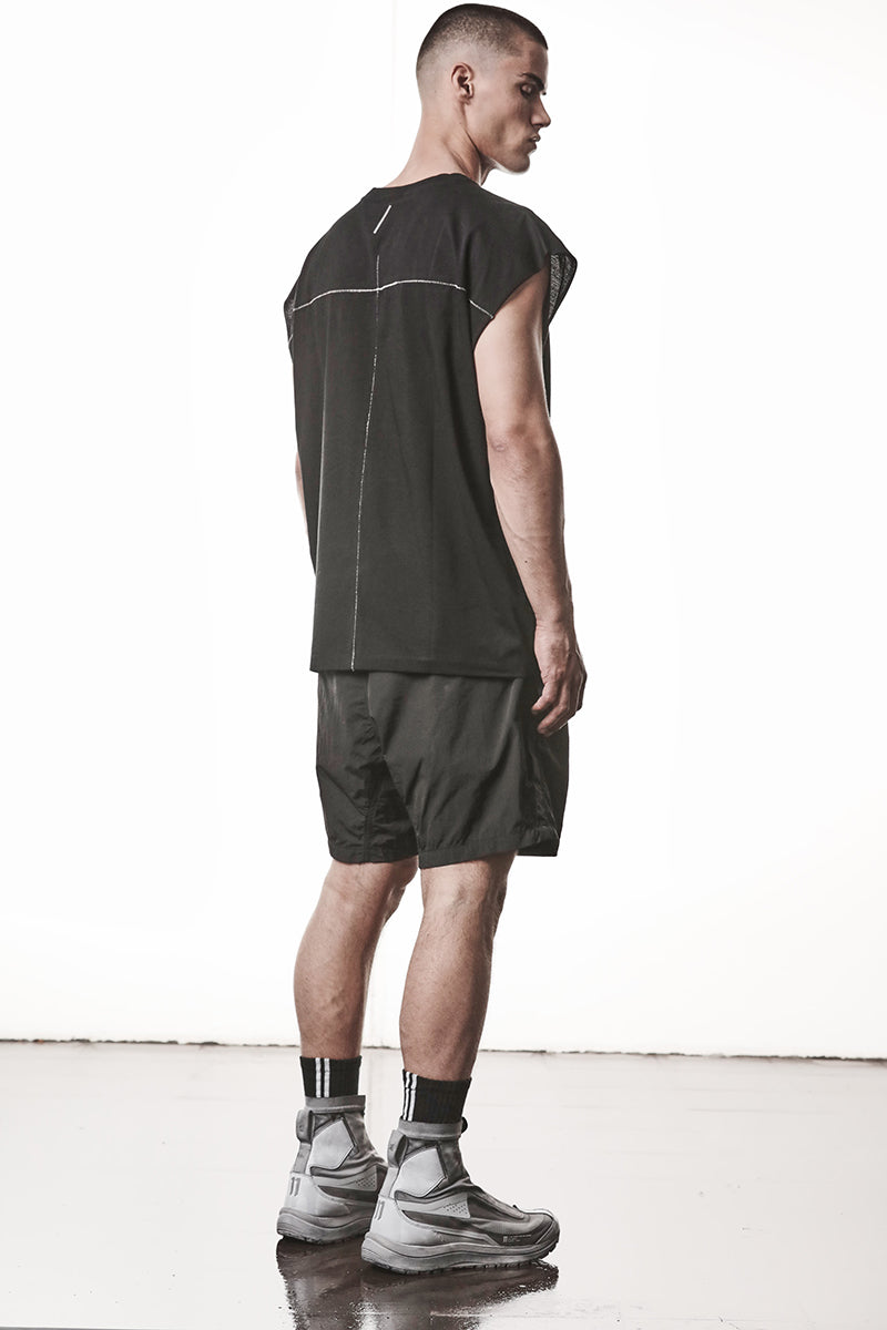 BLACK OVER SOFT LIGHT JERSEY TEE