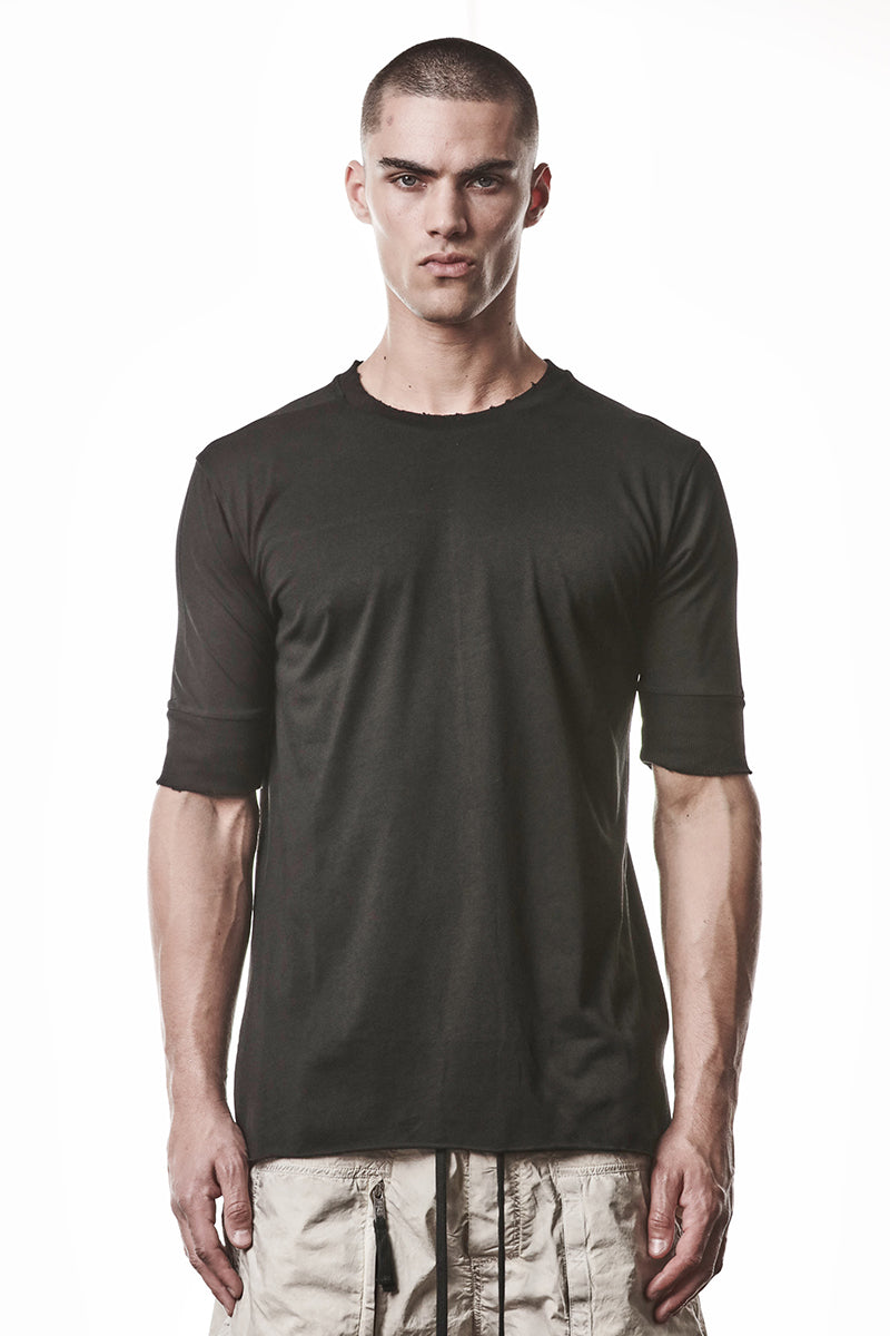 BLACK RIB CUFFS TEE