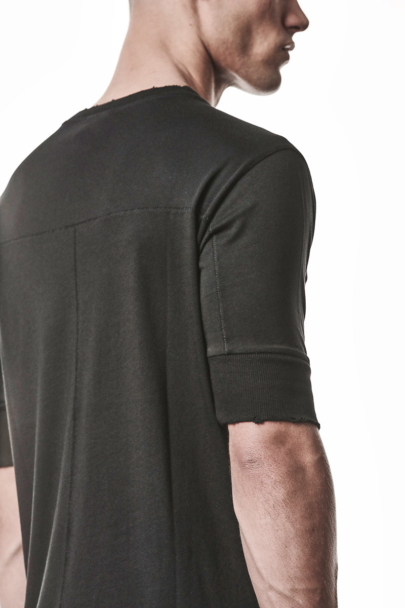 BLACK RIB CUFFS TEE