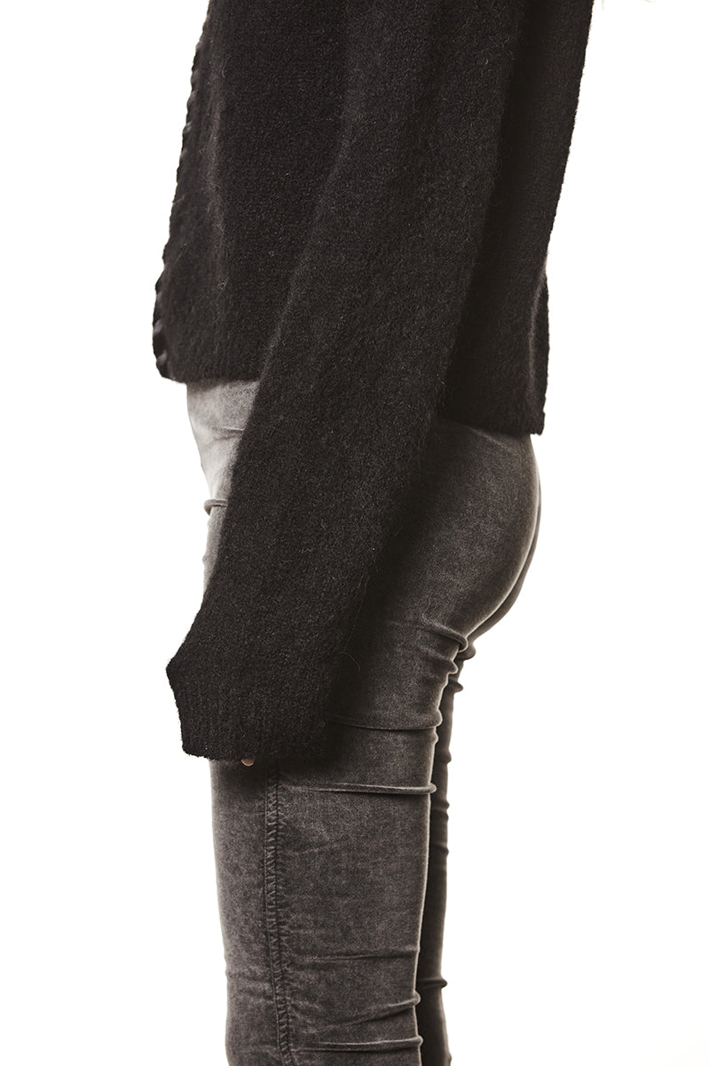 BLACK HIGH NECK ALPACA SWEATER
