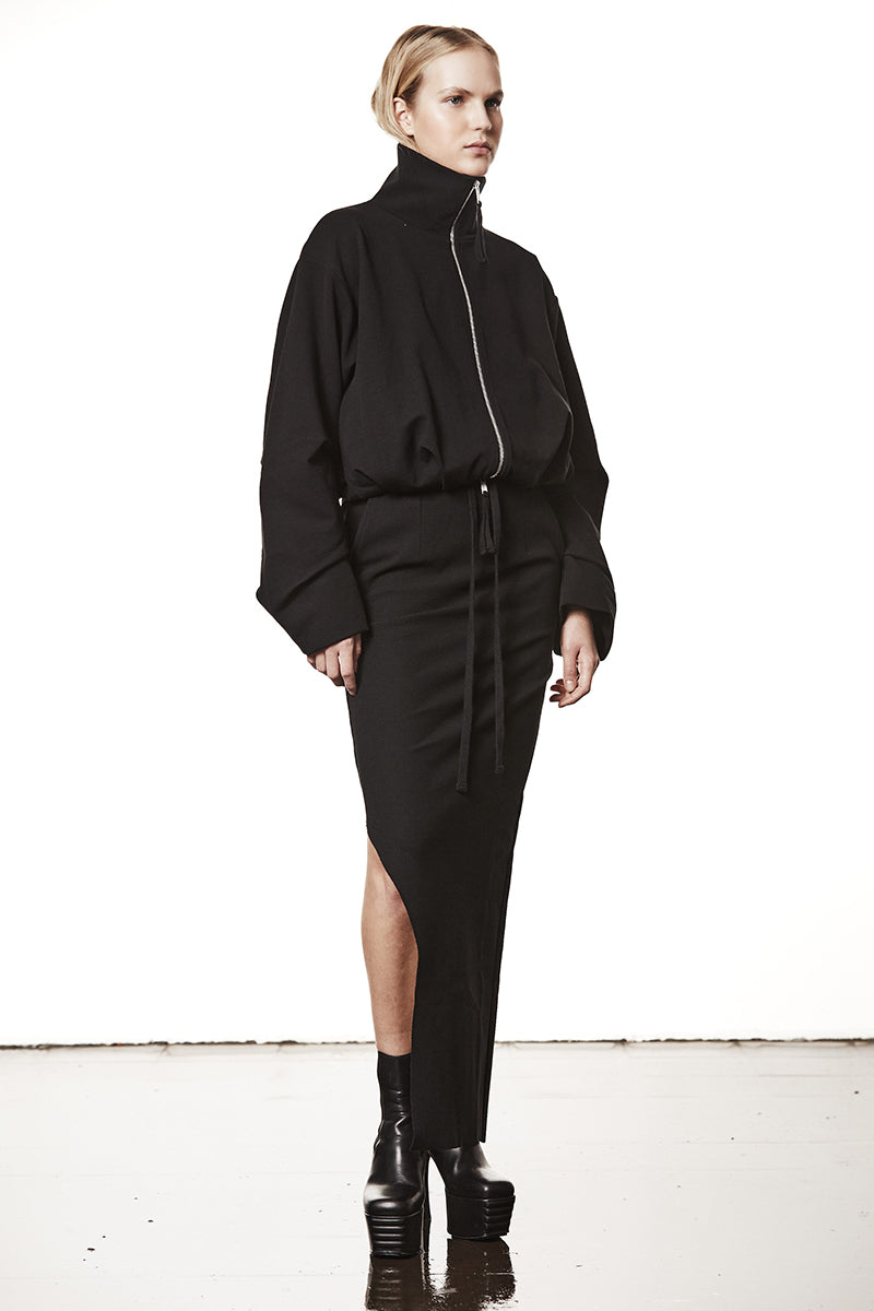 BLACK STRUCTURED SWEAT JACKET