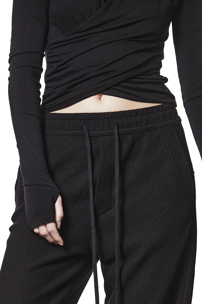 BLACK WRAPPED MATMIX TOP