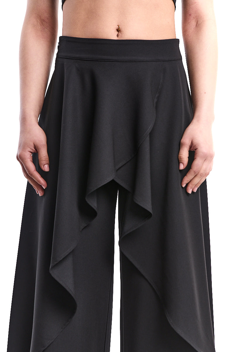 BLACK HIGH-RISE FLUID PALAZZO WITH SIDE SLITS