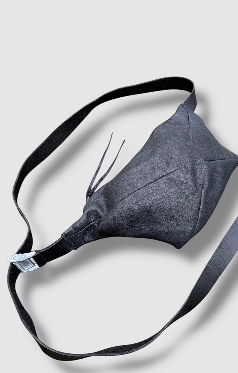 GOAT LEATHER FANNY PACK || 46G
