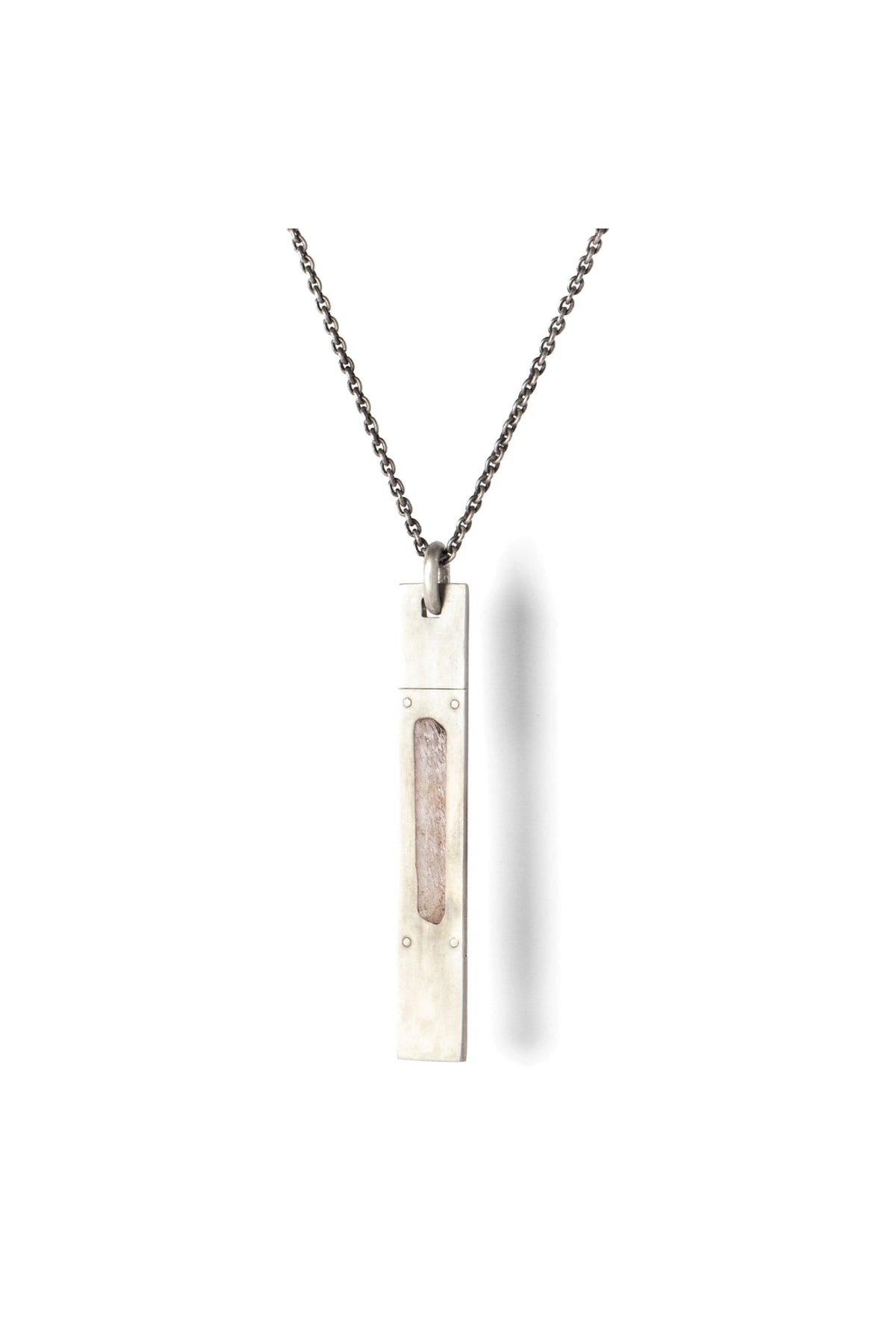 PARTS-OF-FOUR-SHOP-ONLINE-AMULET-NECKLACE-KUNZITE-DA-KUN__1_8DA7B551-05CD-4AFD-990E-46EB6F353575