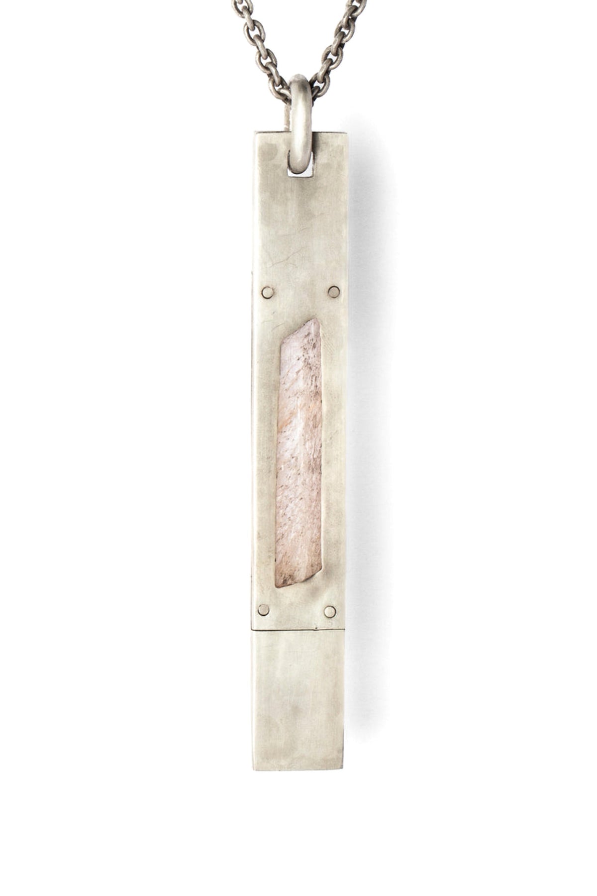 PARTS-OF-FOUR-SHOP-ONLINE-AMULET-NECKLACE-KUNZITE-DA-KUN__3_98D384E8-005C-438A-AD68-9B20D1CC6691