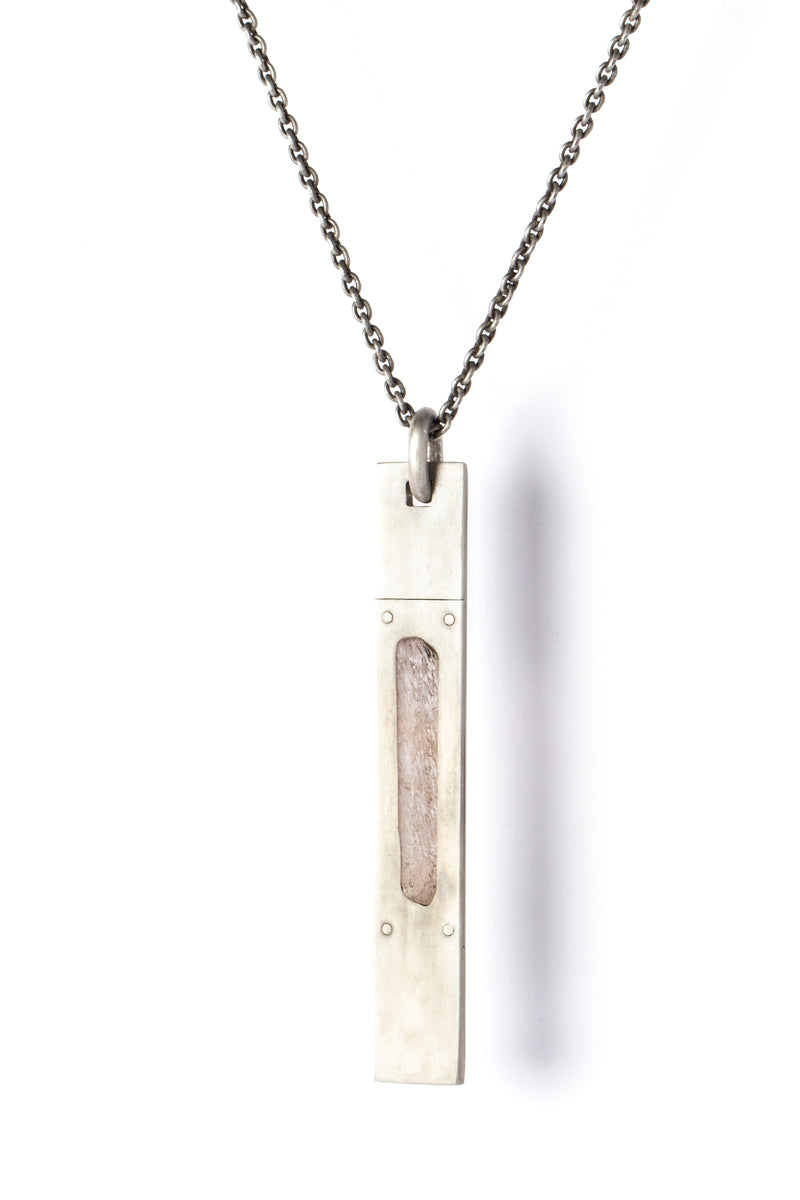 PARTS OF 4 | Shop Online | AMULET NECKLACE (KUNZITE, DA+KUN