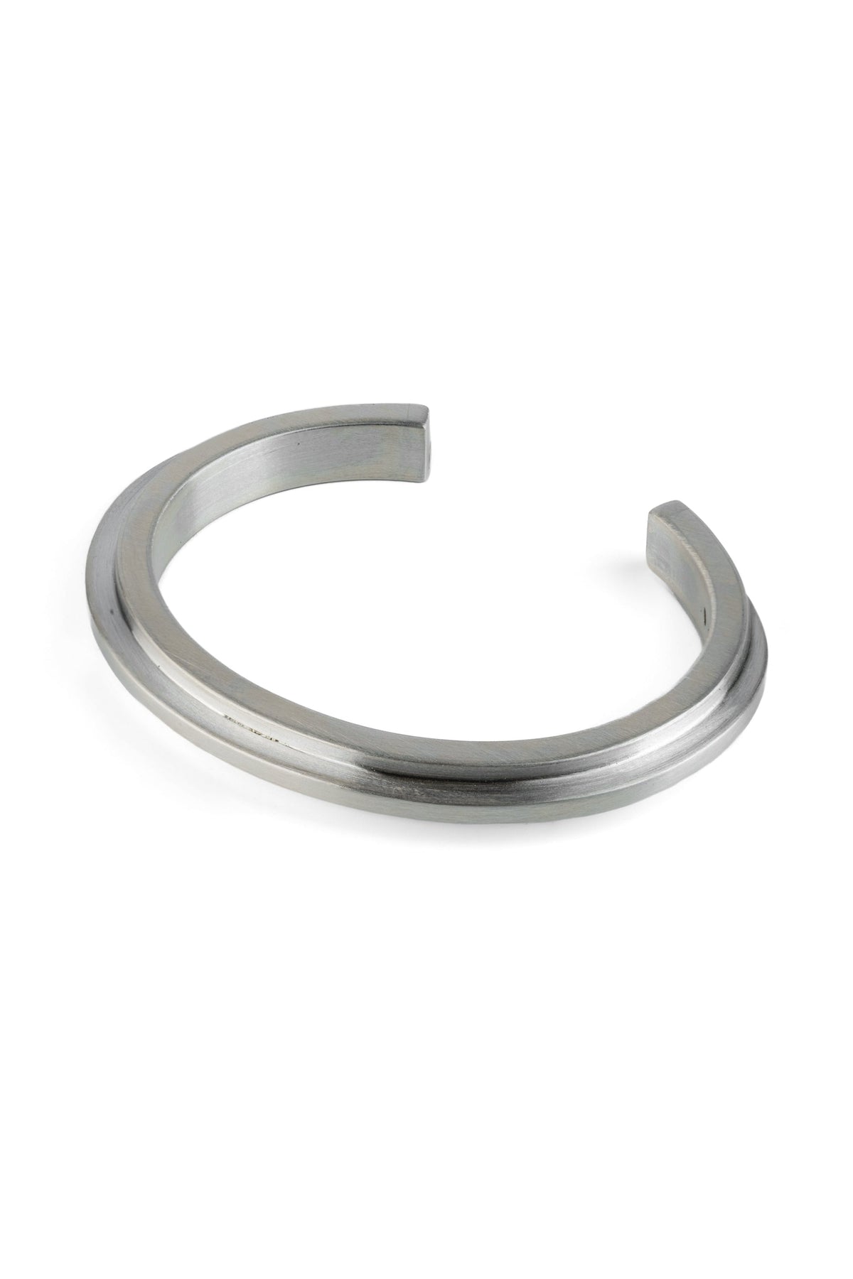 Ultra Reduction Ridge Bracelet (7mm, MA)