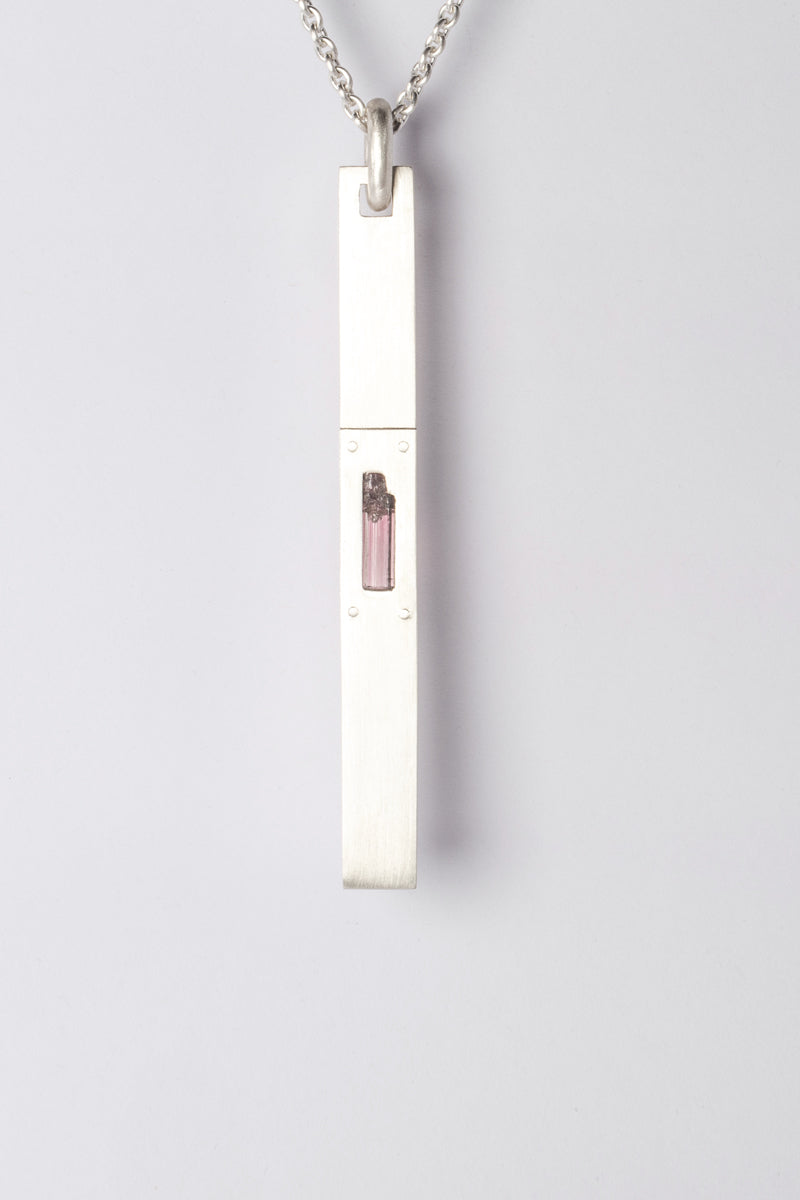 TALISMAN PLATE NECKLACE SPECIMEN (TOURMALINE, L-17-MA+TOU)
