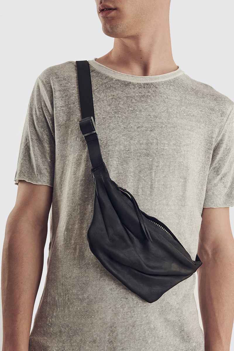 Silky Sanded Nubuck Leather Fanny Pack || 15N